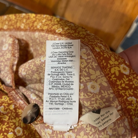 Button-Front Babydoll Dress in Americana Floral in M - Picture 8 of 8